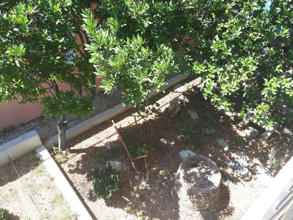 Apartman Emilio Baška Voda Exterior foto